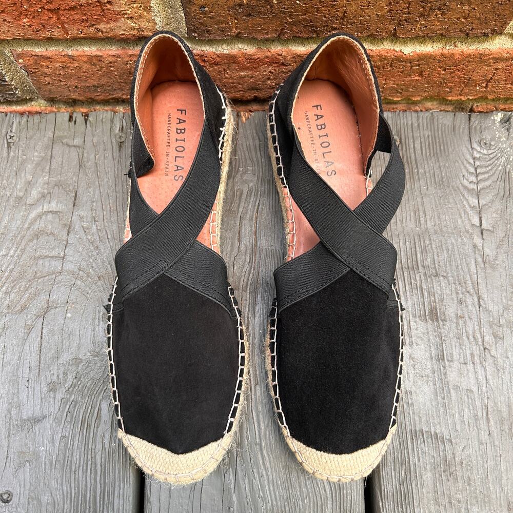 Fabiolas Black Suede Cross Strap Espadrille Flats Sandals Spain EU 39 US 8-8.5